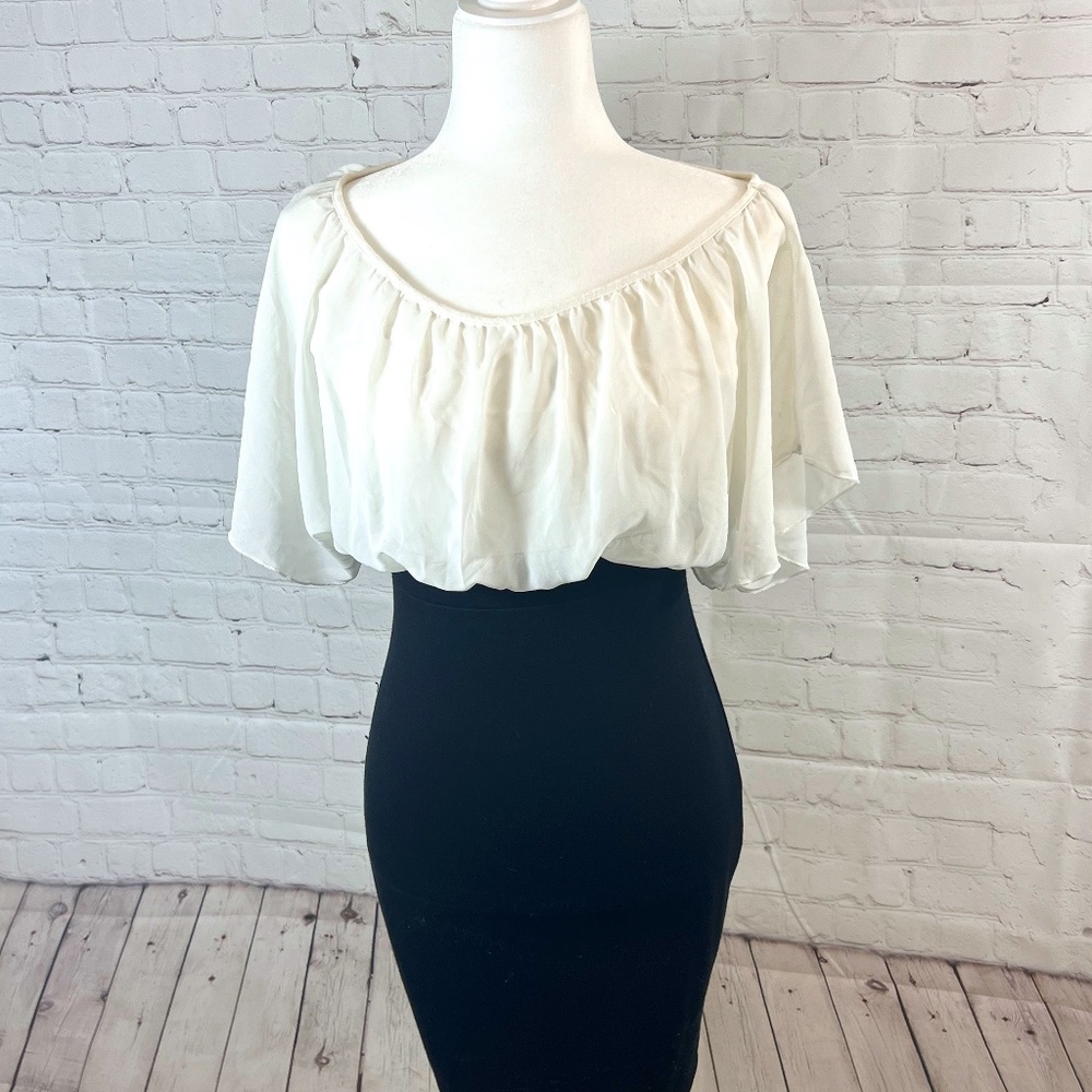 Soprano Dress / Black & White (S)